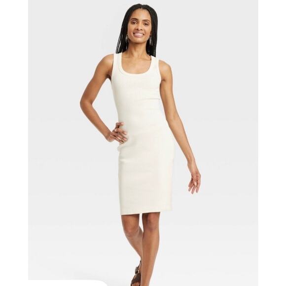 NWT women’s ribbed body con crème dress size extra large sleeveless & scoop neck - Picture 1 of 8